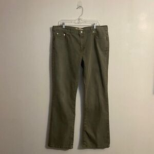 Levi's 515 Green 5 pocket bootcut jeans, size 16M